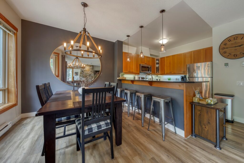 3eab42ac-ca5b-4c77-b90c-f5f13fd93a8c 6 seating Dining table with 4 stools for large families