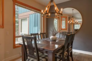 Big picture windows, dining with a view